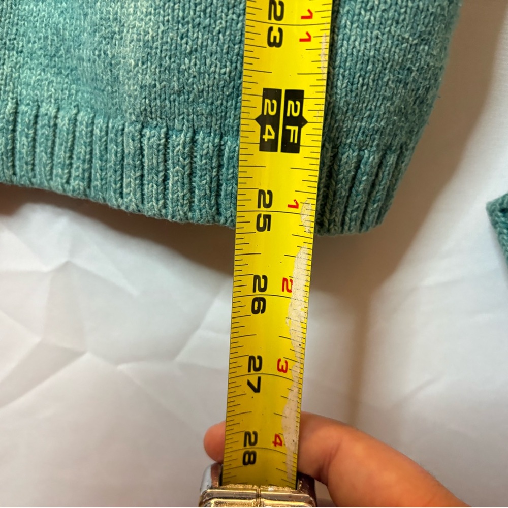 L.L. Bean Women’s Aqua Turtleneck Sweater - Picture 9 of 10